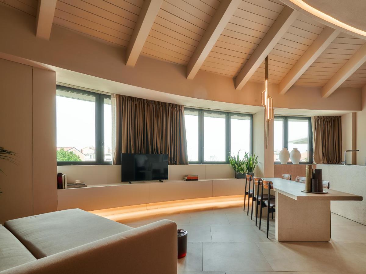 Le Residenze By Victoria Palace Cattolica Exterior foto